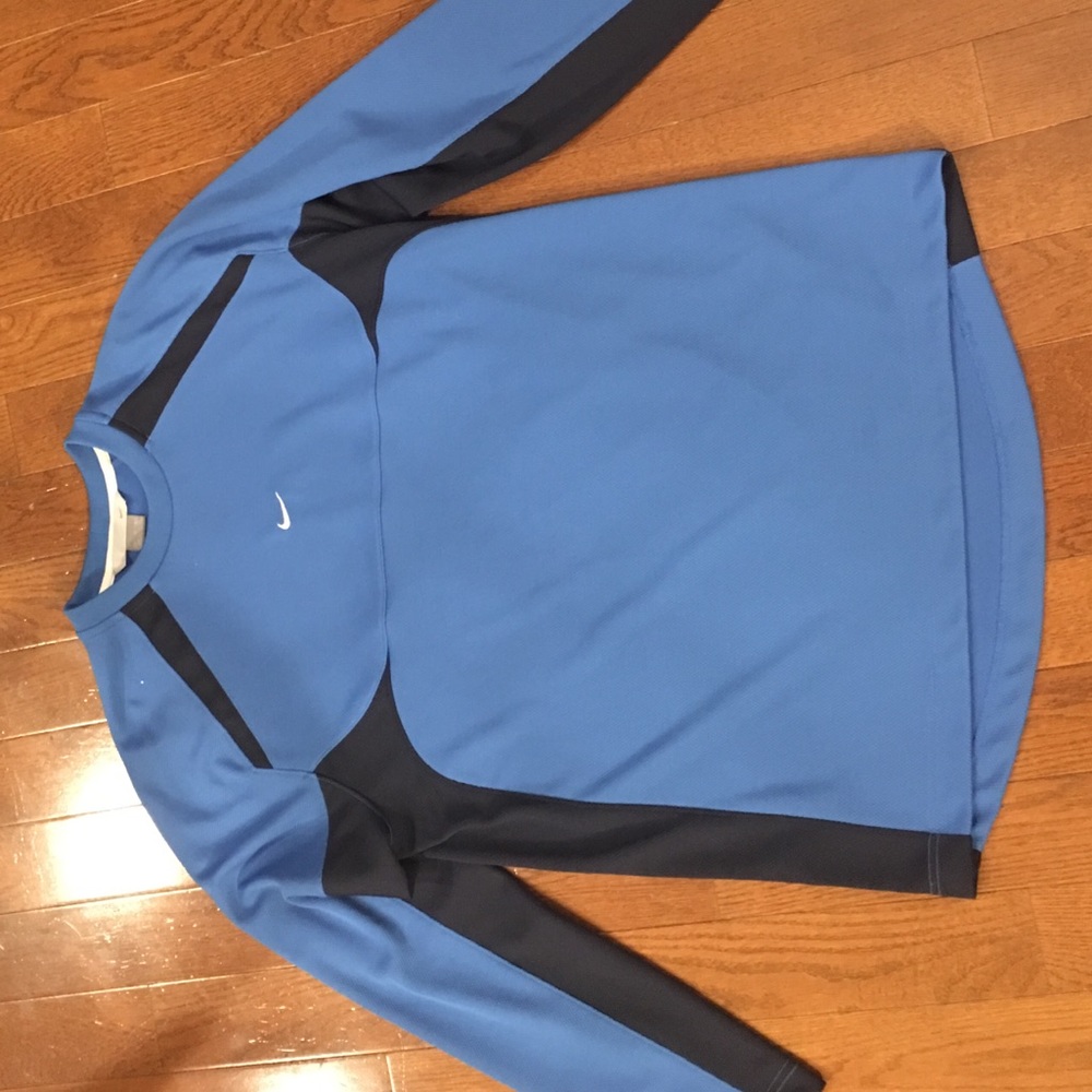 Nike pullover